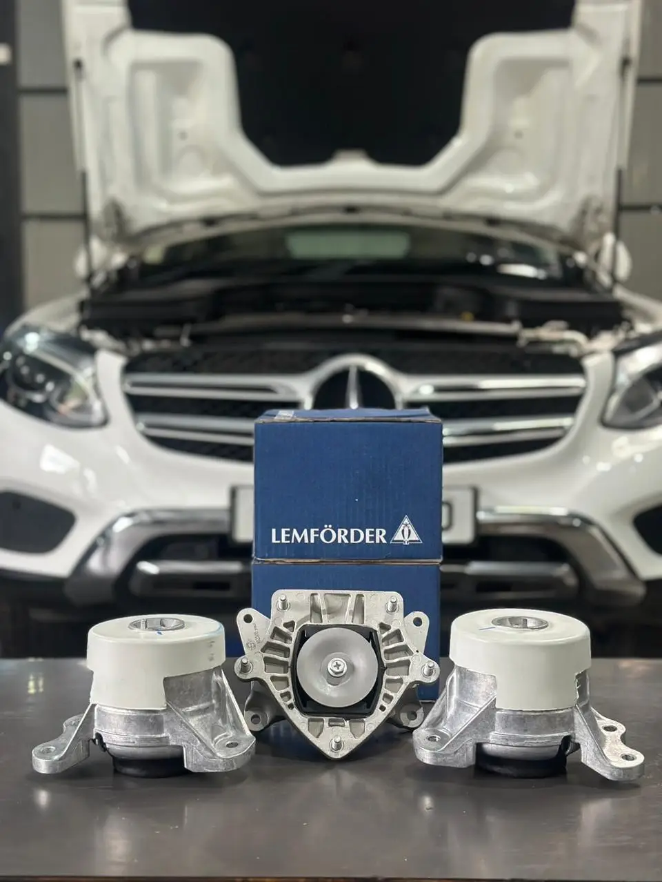 Mercedes Benz GLC 220d in for periodic service with front-end suspension noise and excessive cab (1)